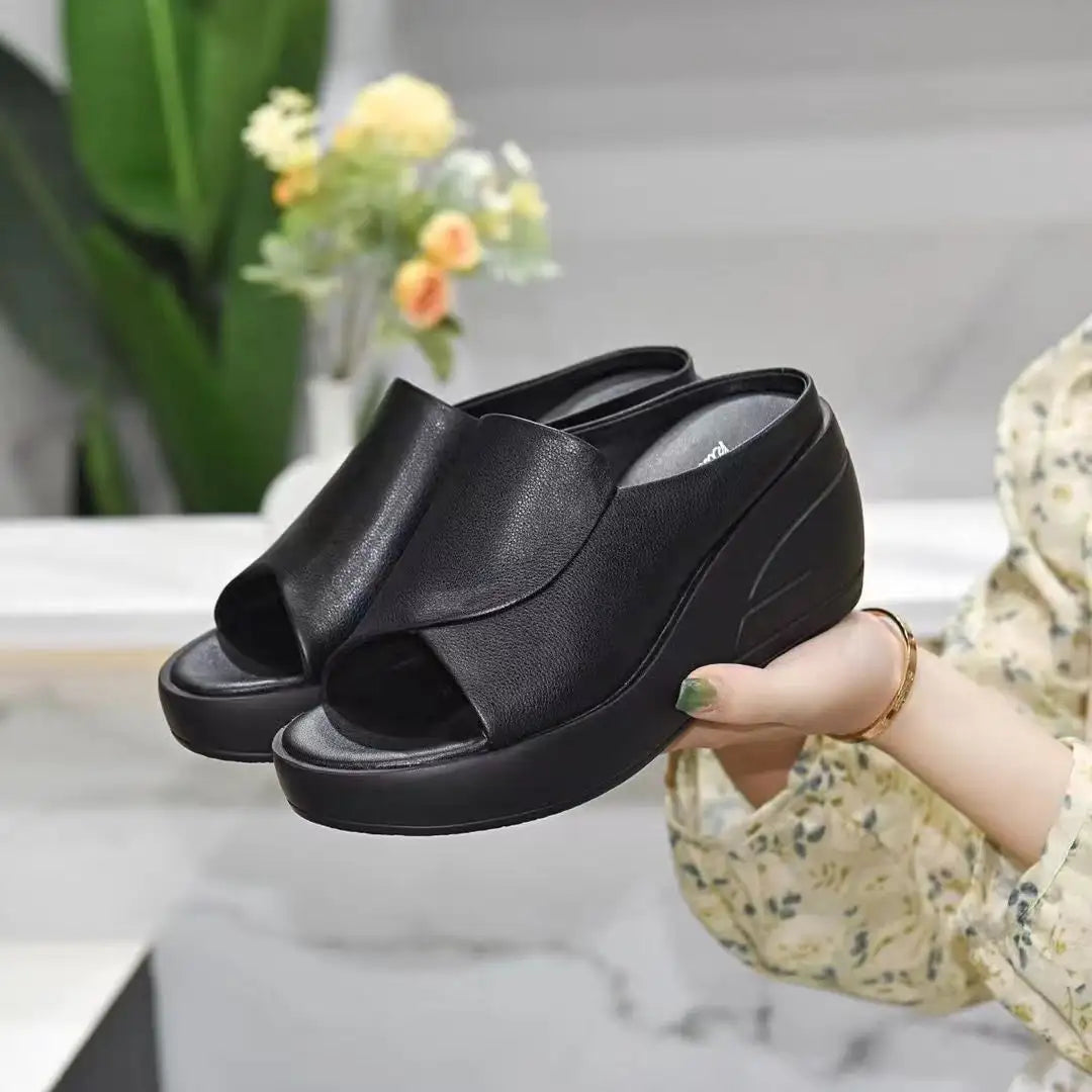 Ciabatte con plateau da donna LetcloTM in morbida pelle italiana