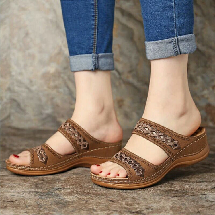 Sandali da donna in ecopelle premium ricamati
